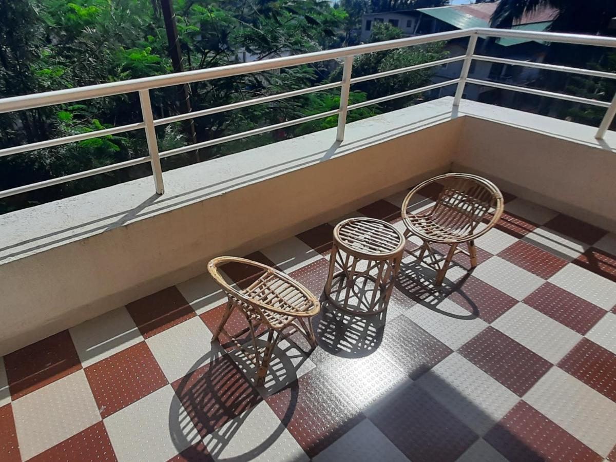 Trimurti Holiday Home 판치가니 외부 사진