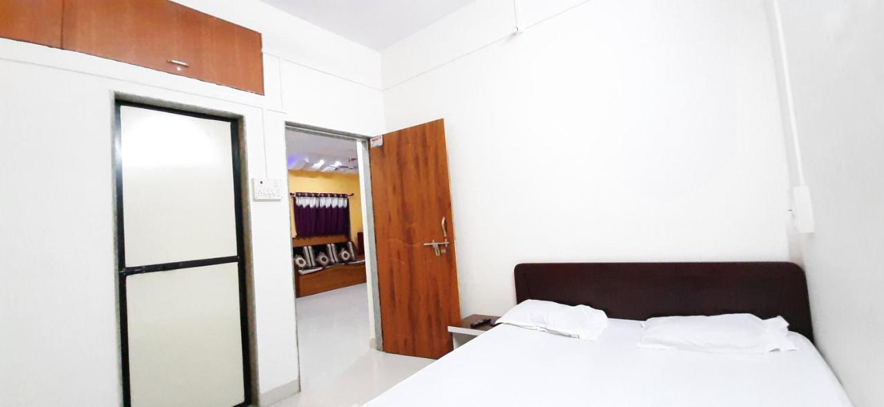 Trimurti Holiday Home 판치가니 외부 사진