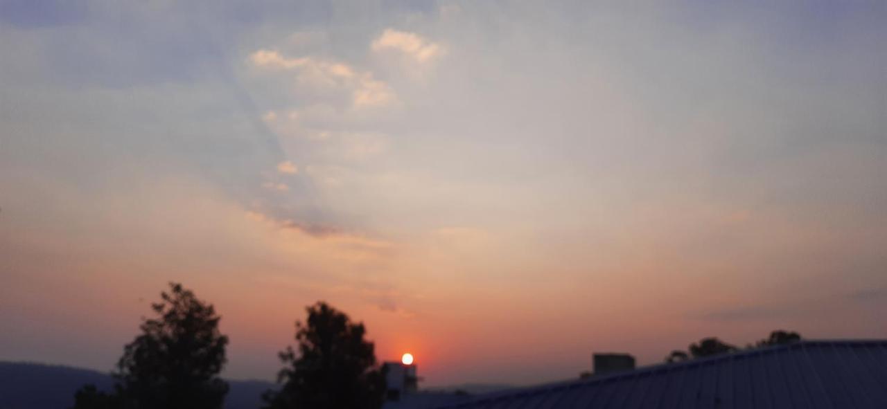 Trimurti Holiday Home 판치가니 외부 사진