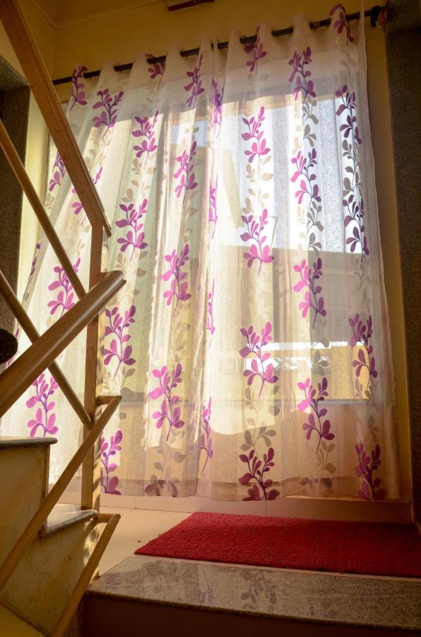 Trimurti Holiday Home 판치가니 외부 사진